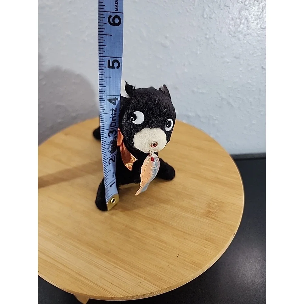 Vtg  Nomura Walkin Hungry Cub Bear With Fish In His Mouth RareWind-up Toy  Japan